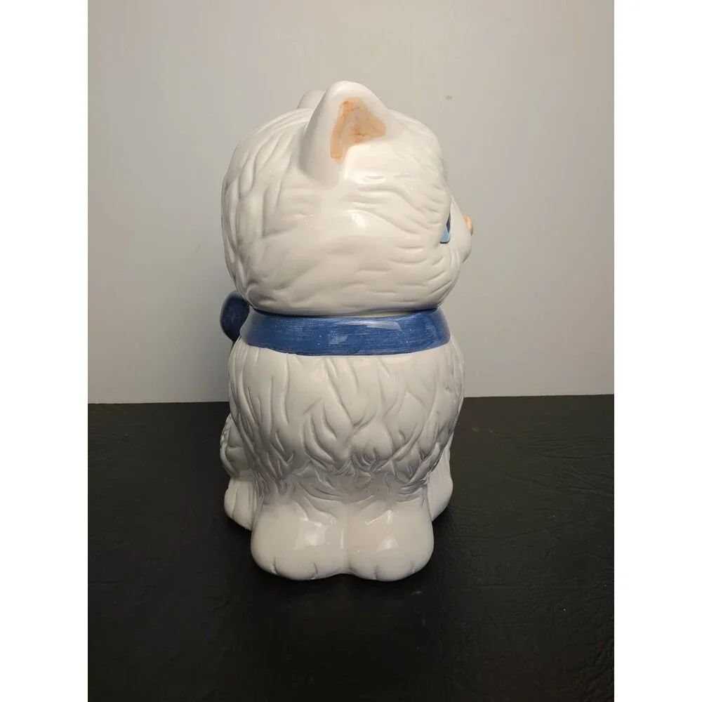VTG White Persian Cat Cookie Jar Ceramic Wencome Blue Eyes Ribbon Cottagecore